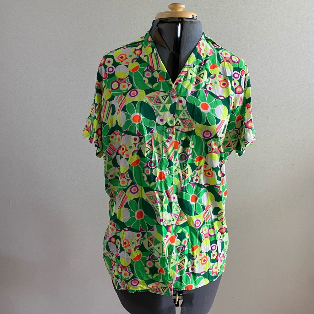 Vintage 70s button down top!!!
